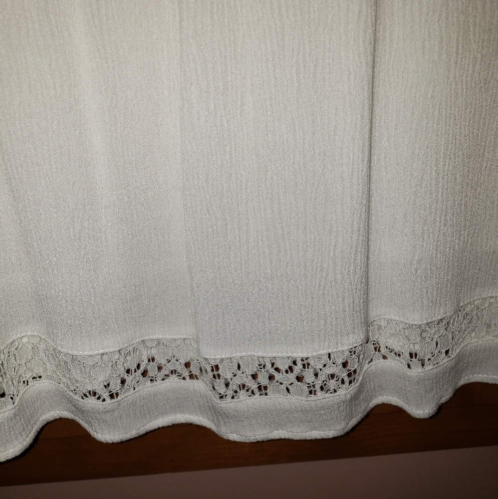 Francesca's Top - Picture 4 of 5
